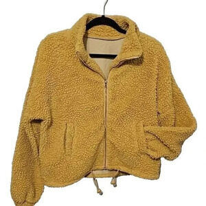 Sherpa Tan Cropped Bomber‎ Jacket Zipper Cinched Waist Juniors Size Medium(?)